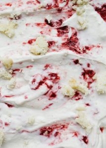 Strawberry Shortcake Ice Cream Strawberry Shortcake Ice Cream by Wood and Spoon. This is a no-churn ice cream with a strawberry sauce and bits of cake throughout. The no churn base has a bit of cream cheese to enhance the flavor and the strawberry sauce is a quick stovetop drizzle with a jam consistency. Learn more about the how to make ice cream at home without an ice cream machine and what to use leftover cake scraps for with this recipe on thewoodandspoon.com by Kate Wood
